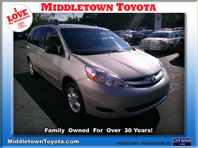 Toyota Sienna 2006 photo 5