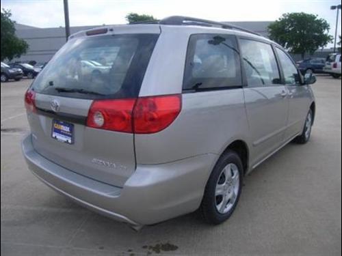 Toyota Sienna SEL Sport Utility 4D Other