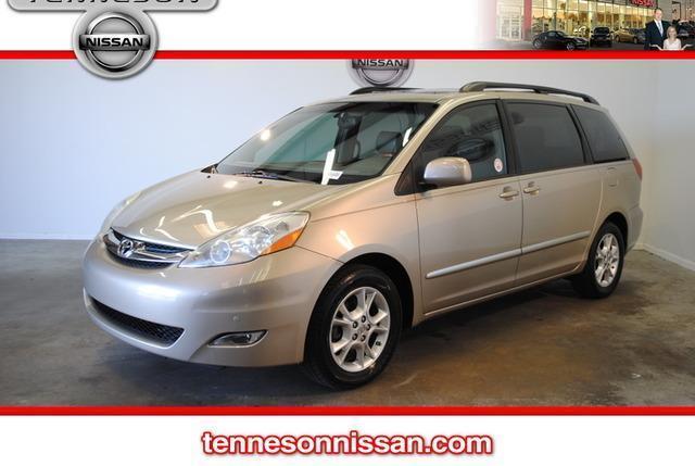 Toyota Sienna SEL Sport Utility 4D MiniVan