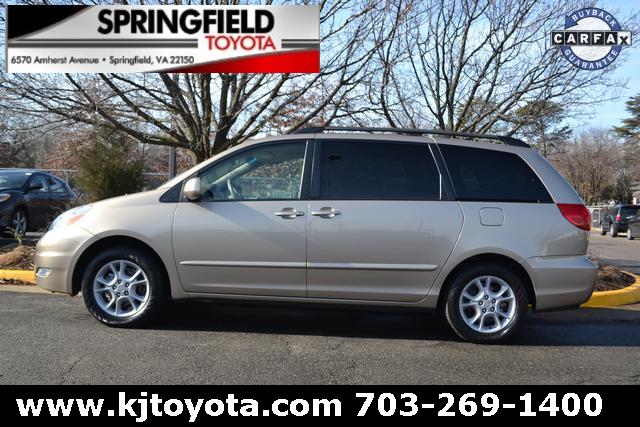 Toyota Sienna 2006 photo 1