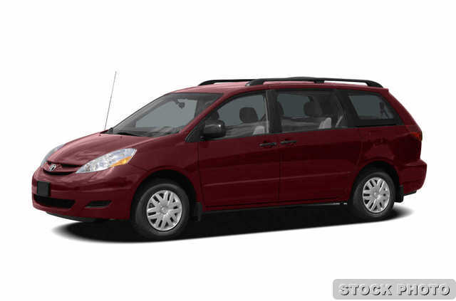 Toyota Sienna 2006 photo 1