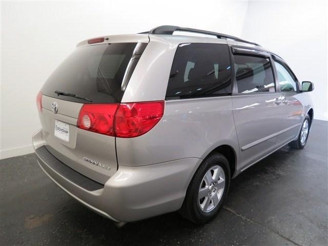 Toyota Sienna SEL Sport Utility 4D MiniVan