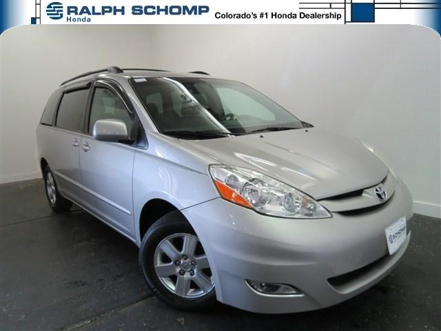 Toyota Sienna 2006 photo 3