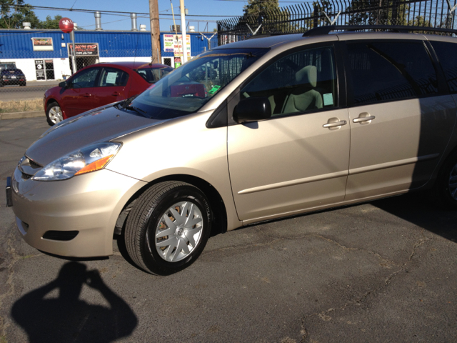 Toyota Sienna 2006 photo 5