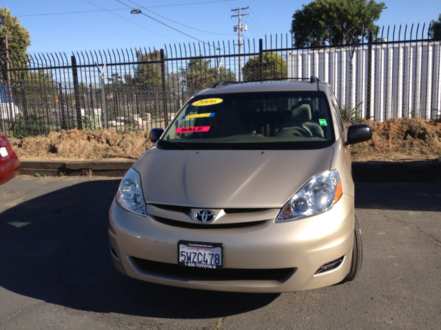 Toyota Sienna 2006 photo 7