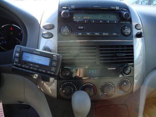 Toyota Sienna 2006 photo 4