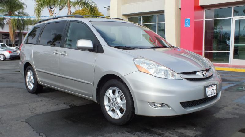 Toyota Sienna Eddie Bauer 4x4 Unspecified