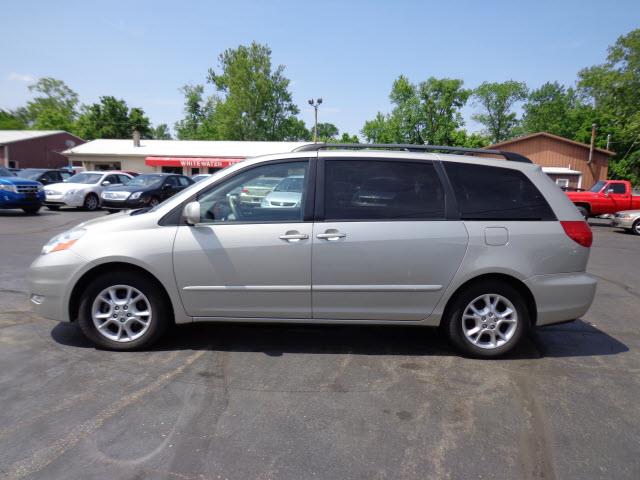 Toyota Sienna 2006 photo 3