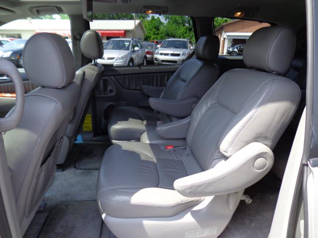 Toyota Sienna 2006 photo 5