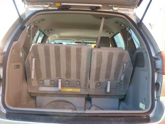 Toyota Sienna 2006 photo 4