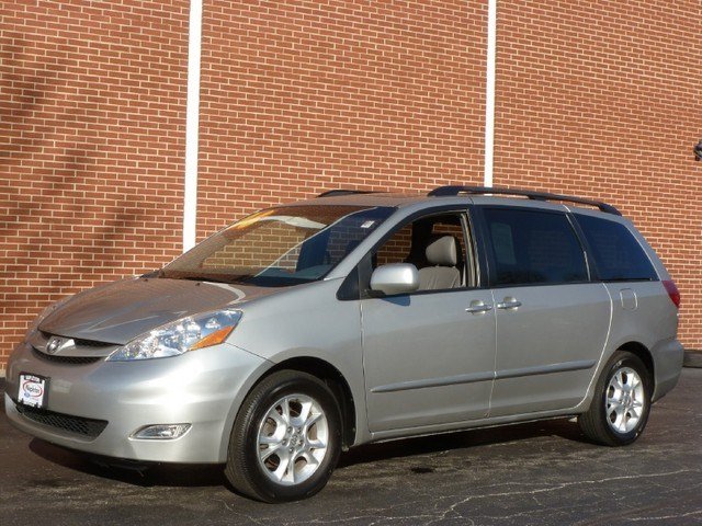 Toyota Sienna Eddie Bauer 4x4 Unspecified