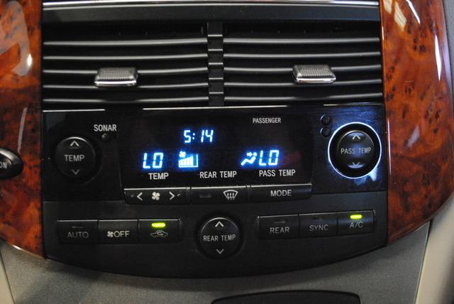 Toyota Sienna 2006 photo 11