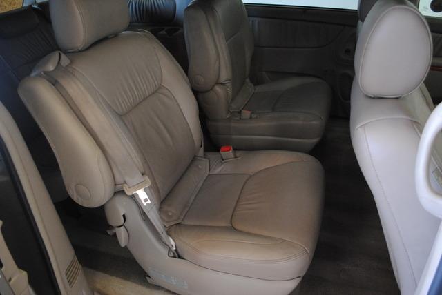 Toyota Sienna 2006 photo 7
