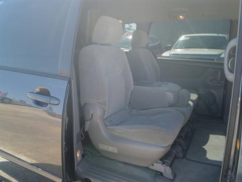Toyota Sienna 2006 photo 3