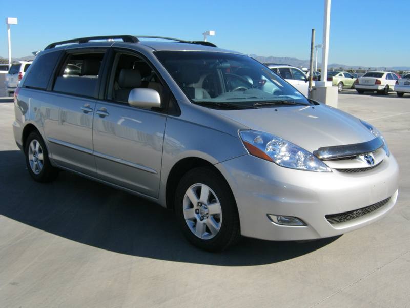 Toyota Sienna 2006 photo 3