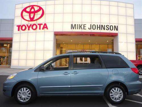 Toyota Sienna 2006 photo 1