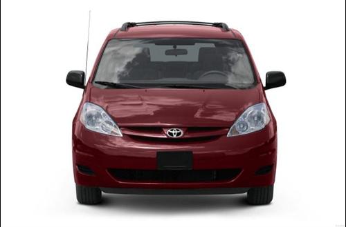 Toyota Sienna 2006 photo 2