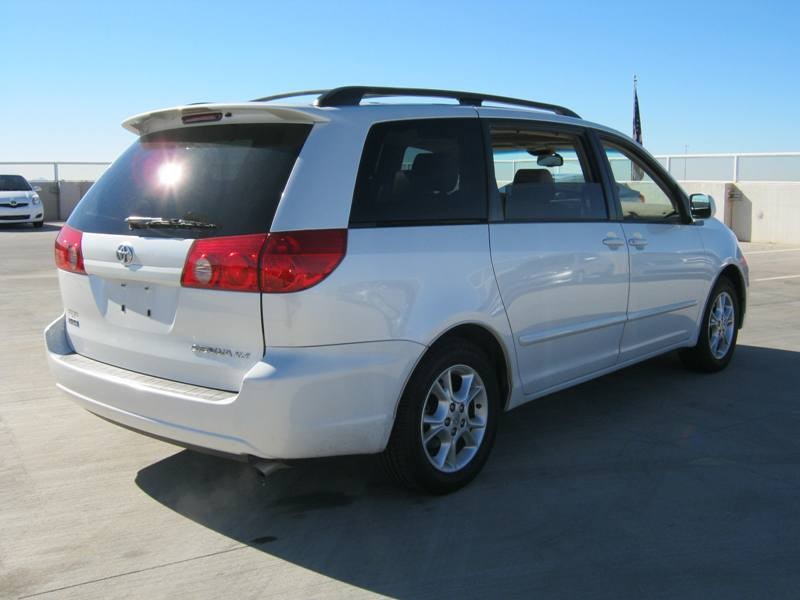 Toyota Sienna 2006 photo 5
