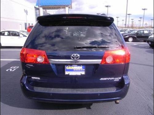 Toyota Sienna 2006 photo 5