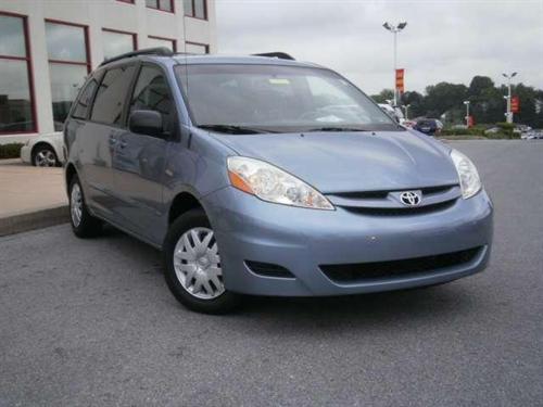 Toyota Sienna 2006 photo 1