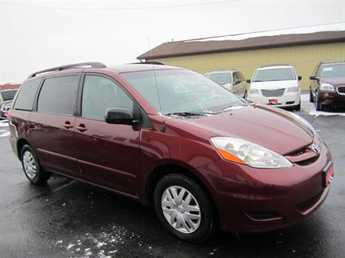 Toyota Sienna 2006 photo 1