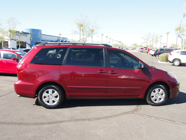 Toyota Sienna 2006 photo 5