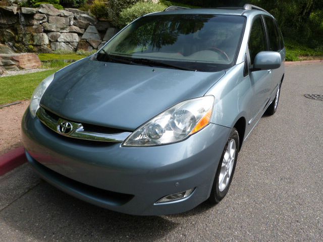 Toyota Sienna 2006 photo 15