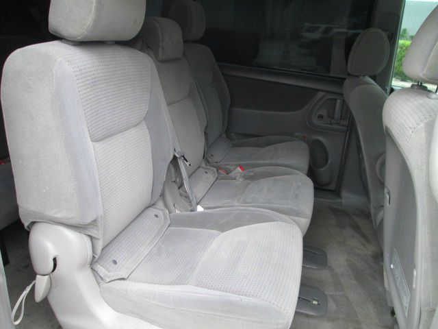 Toyota Sienna Eddie Bauer 5.4L 4WD MiniVan