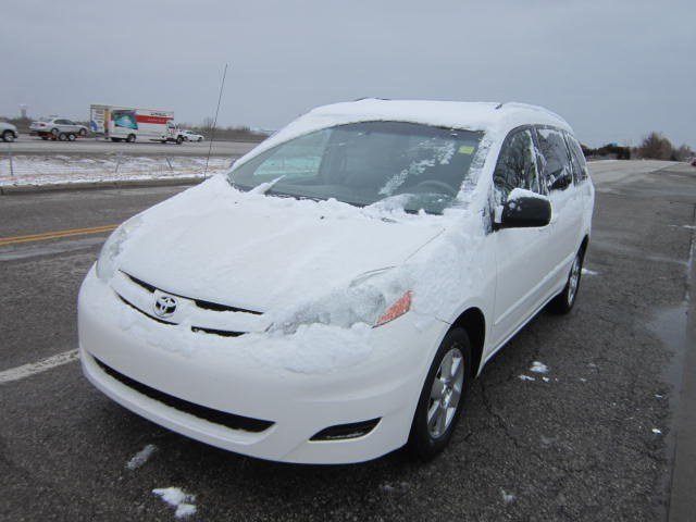 Toyota Sienna 2006 photo 3