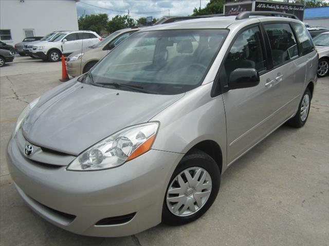 Toyota Sienna 2006 photo 6
