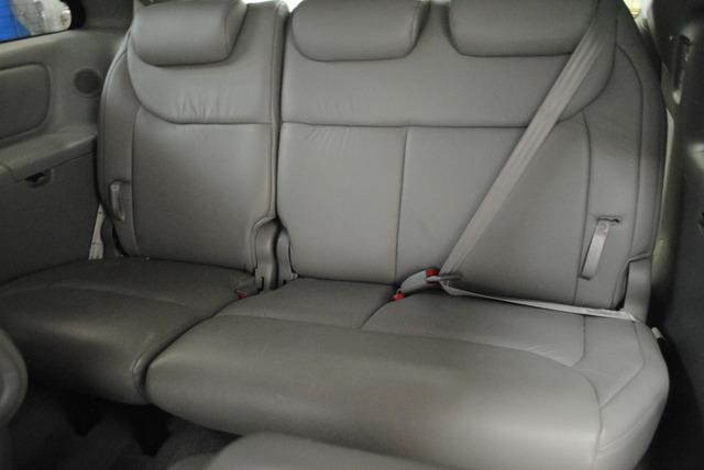 Toyota Sienna 2006 photo 5