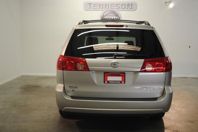 Toyota Sienna 2006 photo 6