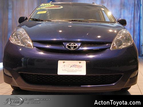 Toyota Sienna 2006 photo 4