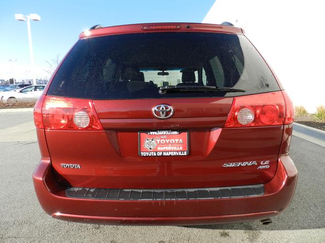 Toyota Sienna 2006 photo 5