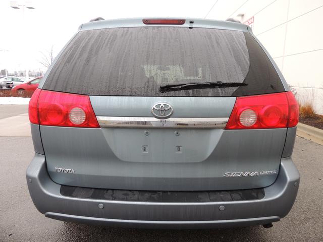 Toyota Sienna 2006 photo 5