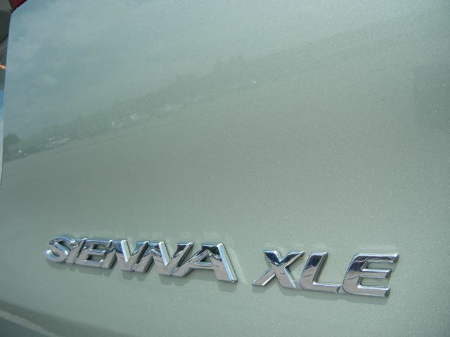 Toyota Sienna 2006 photo 27