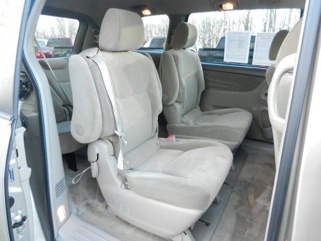 Toyota Sienna 2006 photo 5