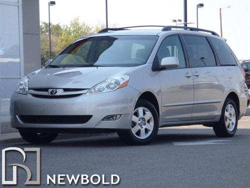 Toyota Sienna SEL Sport Utility 4D Other