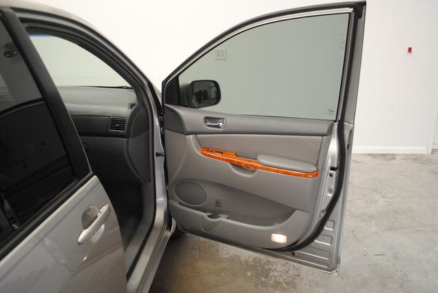 Toyota Sienna 2006 photo 16