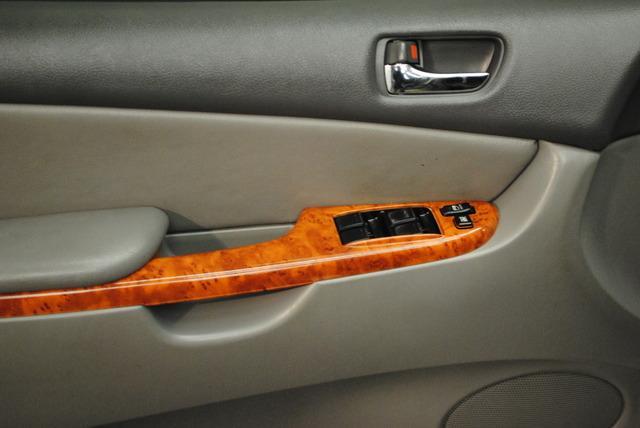 Toyota Sienna 2006 photo 2