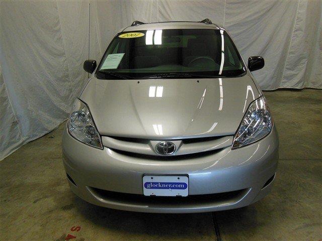 Toyota Sienna 2007 photo 3