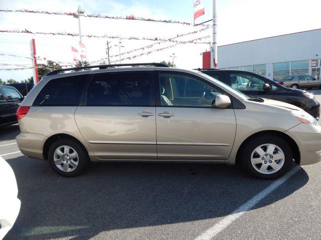 Toyota Sienna 2007 photo 3