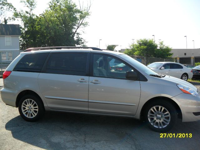 Toyota Sienna 2007 photo 7