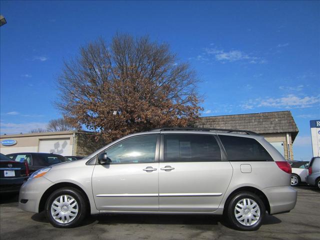 Toyota Sienna 2007 photo 1
