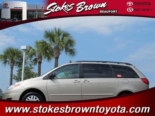 Toyota Sienna 2008 photo 3