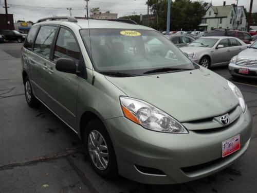 Toyota Sienna 2008 photo 3