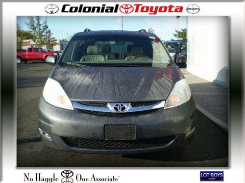 Toyota Sienna SLT 25 Other