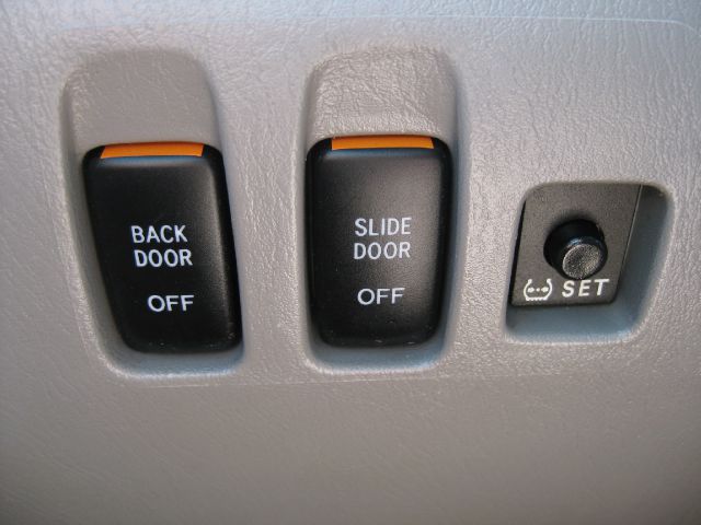 Toyota Sienna 2008 photo 2