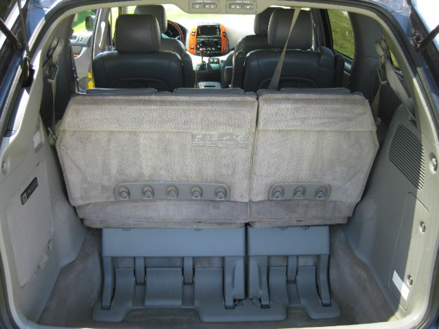 Toyota Sienna 2008 photo 42