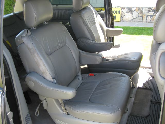 Toyota Sienna 2008 photo 43